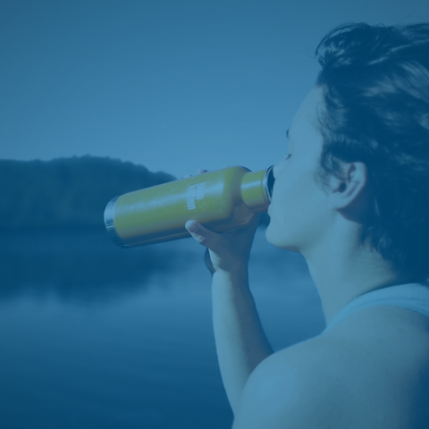 Does Sodium Bicarbonate Belong in Hydration Drinks? A Sports Science Perspective